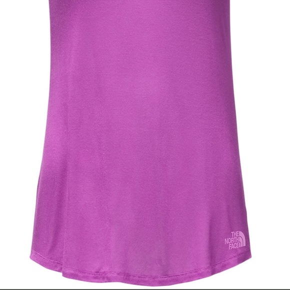 The North Face | Versitas Short Sleeves Tee - Picture 2 of 8